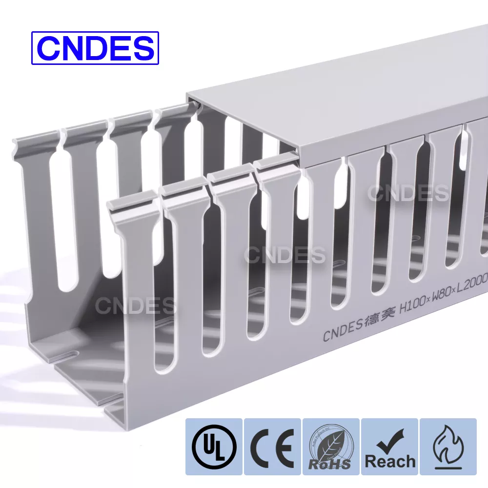 100×80 flexibler geschlitzter PVC-Verkabelungskanal